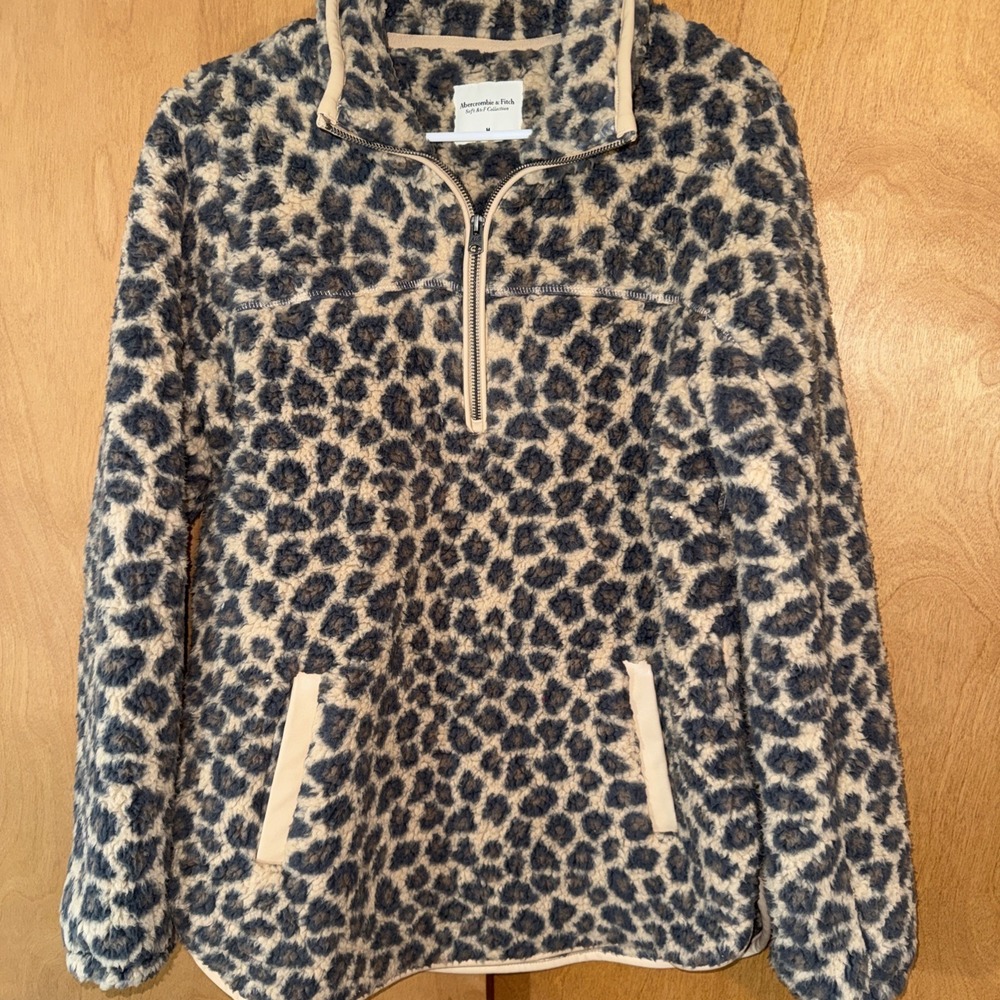 Abercrombie & Fitch Leopard Sherpa Fleece Quarter Zip Pullover Jacket Tan Grey M